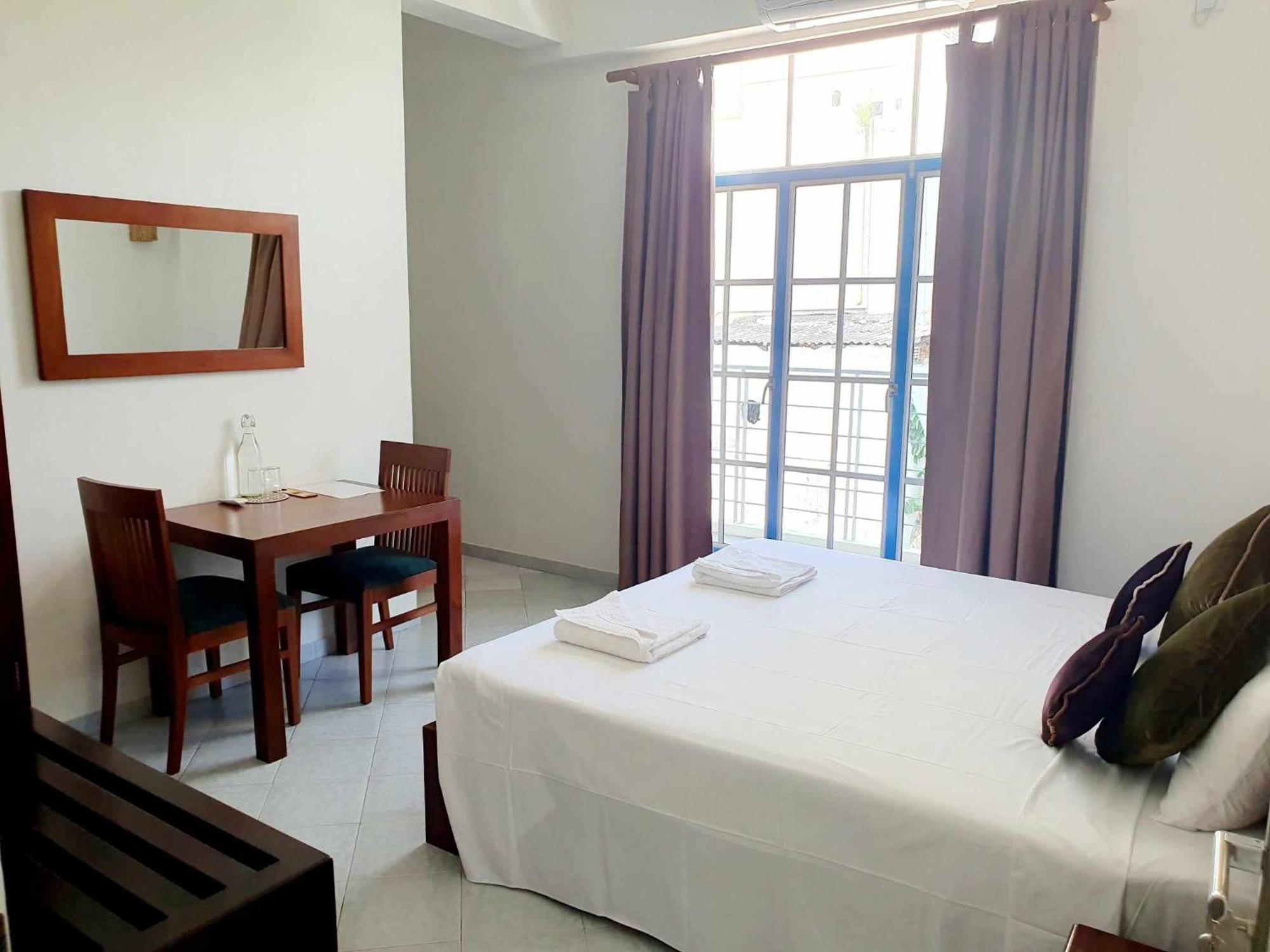 Hotel Mountbaylk Dehiwala-Mount Lavinia Habitación foto